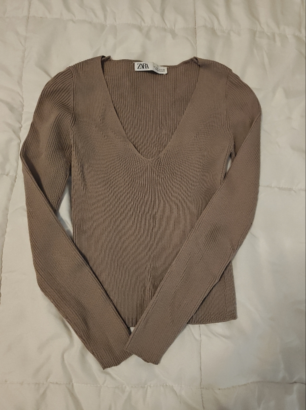 Zara Taupe V-Neck Ribbed Long Sleeve Sweater